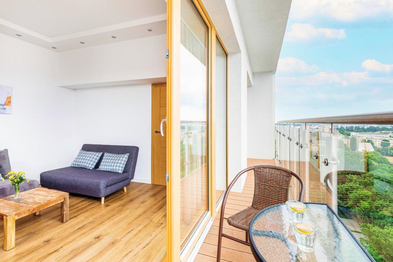 Platan Tower Baltic & More Apartments Свіноуйсьце Екстер'єр фото