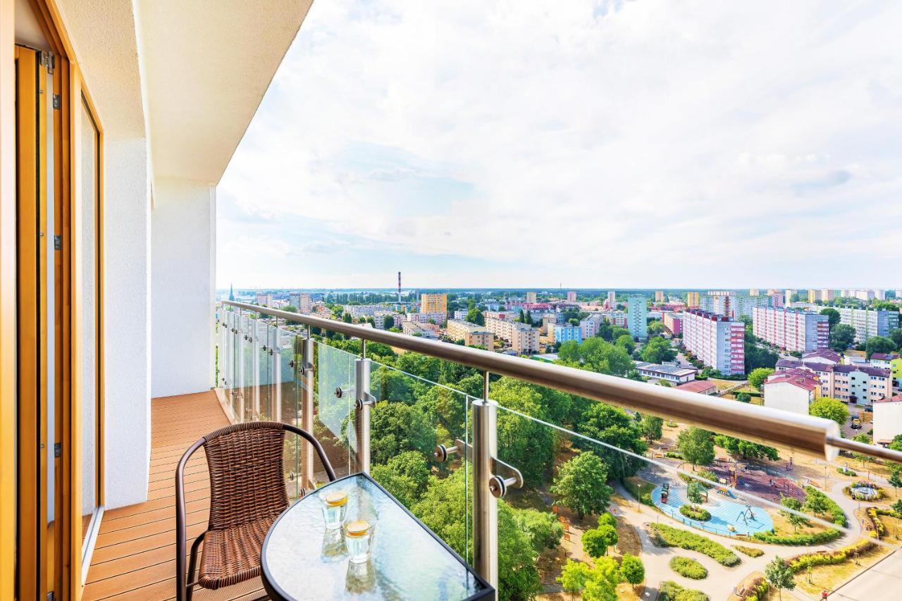 Platan Tower Baltic & More Apartments Свіноуйсьце Екстер'єр фото