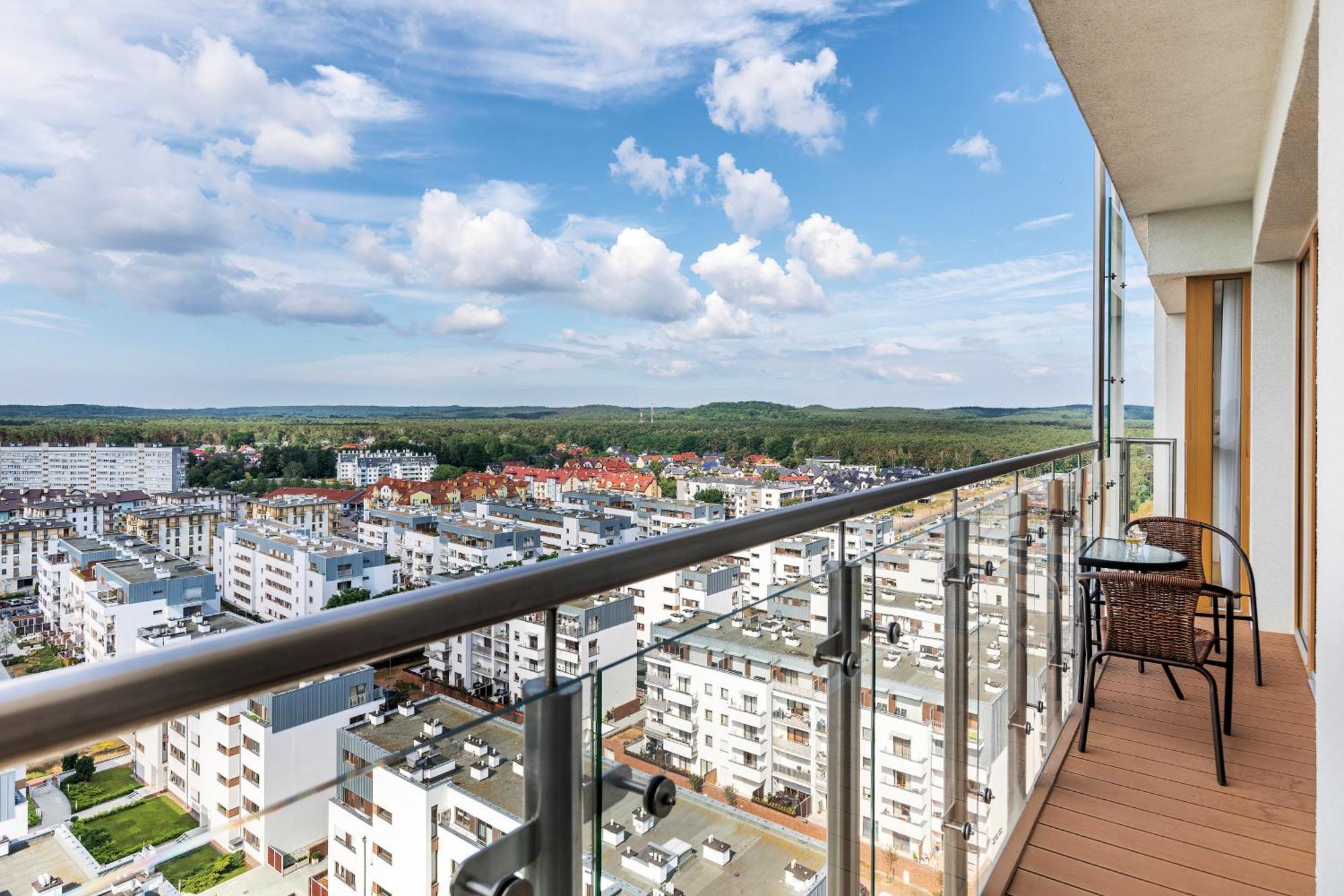 Platan Tower Baltic & More Apartments Свіноуйсьце Екстер'єр фото